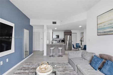 481 NE 29th St