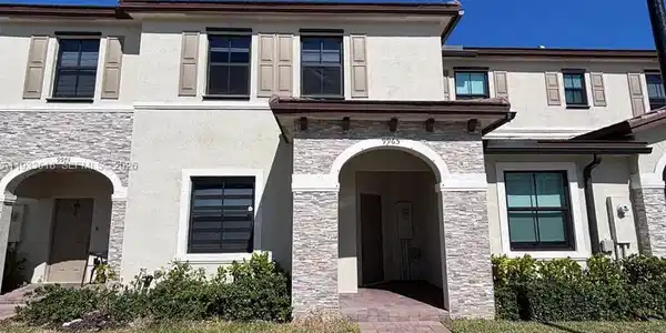 9965 SW 228th Ter