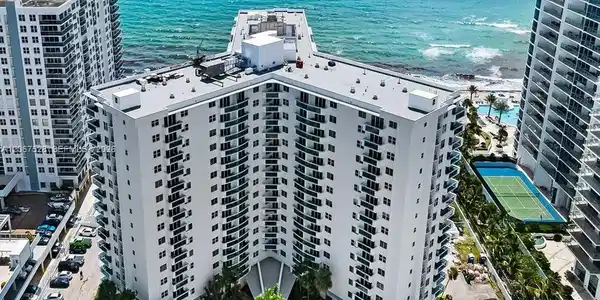 3001 S Ocean Dr