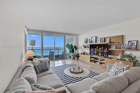 1331 Brickell Bay Dr