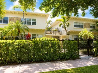 900 Meridian Ave