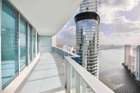 200 Biscayne Boulevard Way