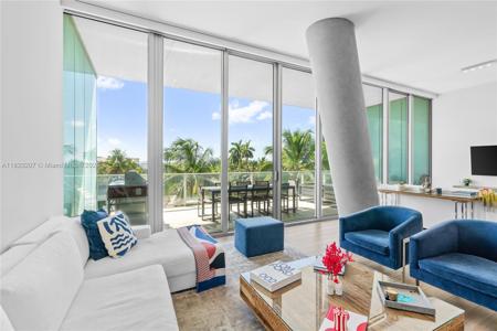 2675 S Bayshore Dr
