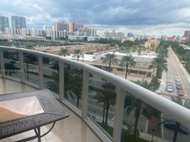 17201 Collins Ave Unit 706