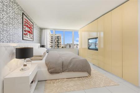 1100 West Ave