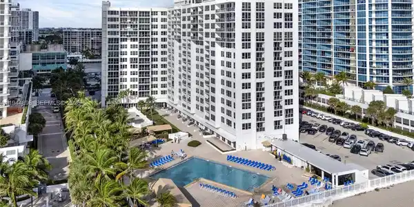 3505 S Ocean Dr