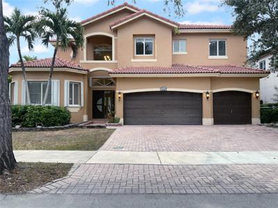 2209 SE 19th Ave
