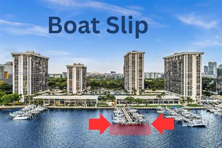 1901 Brickell Ave Slip 54A