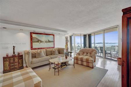 1000 Quayside Ter
