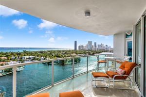 20201 E Country Club Dr Unit 1606