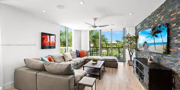 9940 W Bay Harbor Dr Unit 3H-N