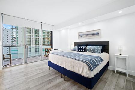 1300 Brickell Bay Dr
