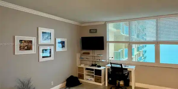 2501 S Ocean Dr