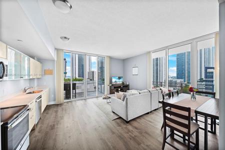 350 NE 24th St