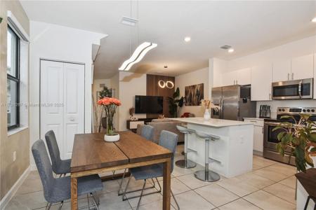 11827 SW 246th Ter