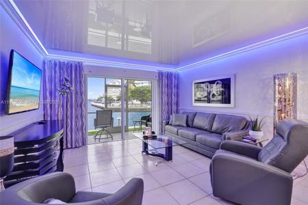 2600 Diana Dr