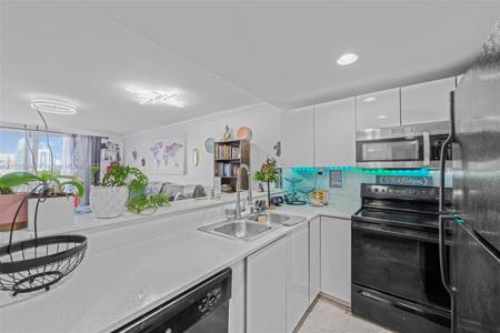 401 Ocean Dr