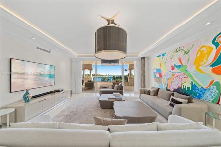 7124 Fisher Island Dr