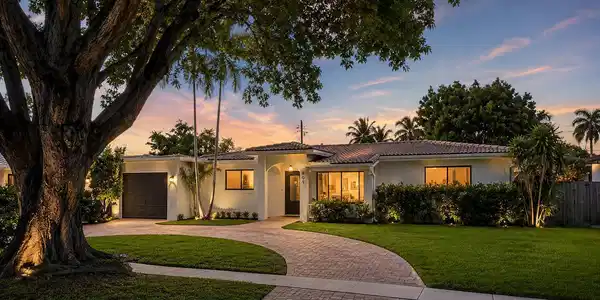 909 SE 14th