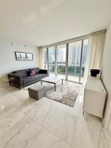 495 Brickell Ave