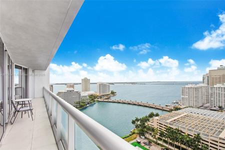 495 Brickell Ave
