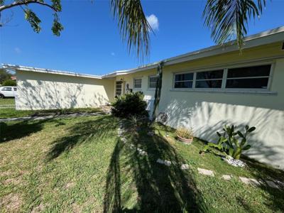 9615 Dominican Dr
