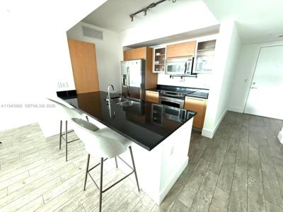951 Brickell Ave