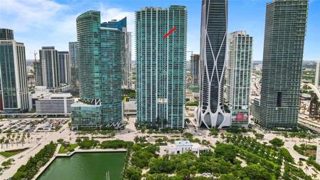 900 Biscayne Blvd