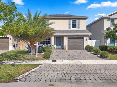 630 NE 5th Way