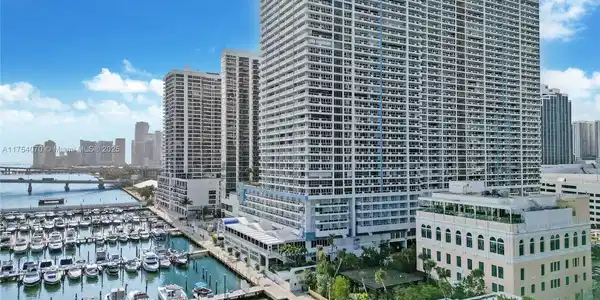 1717 N Bayshore Dr