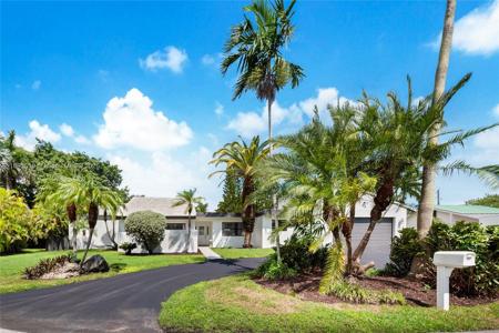 8345 SW 168th Ter