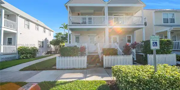 7026 Harbor Village Dr