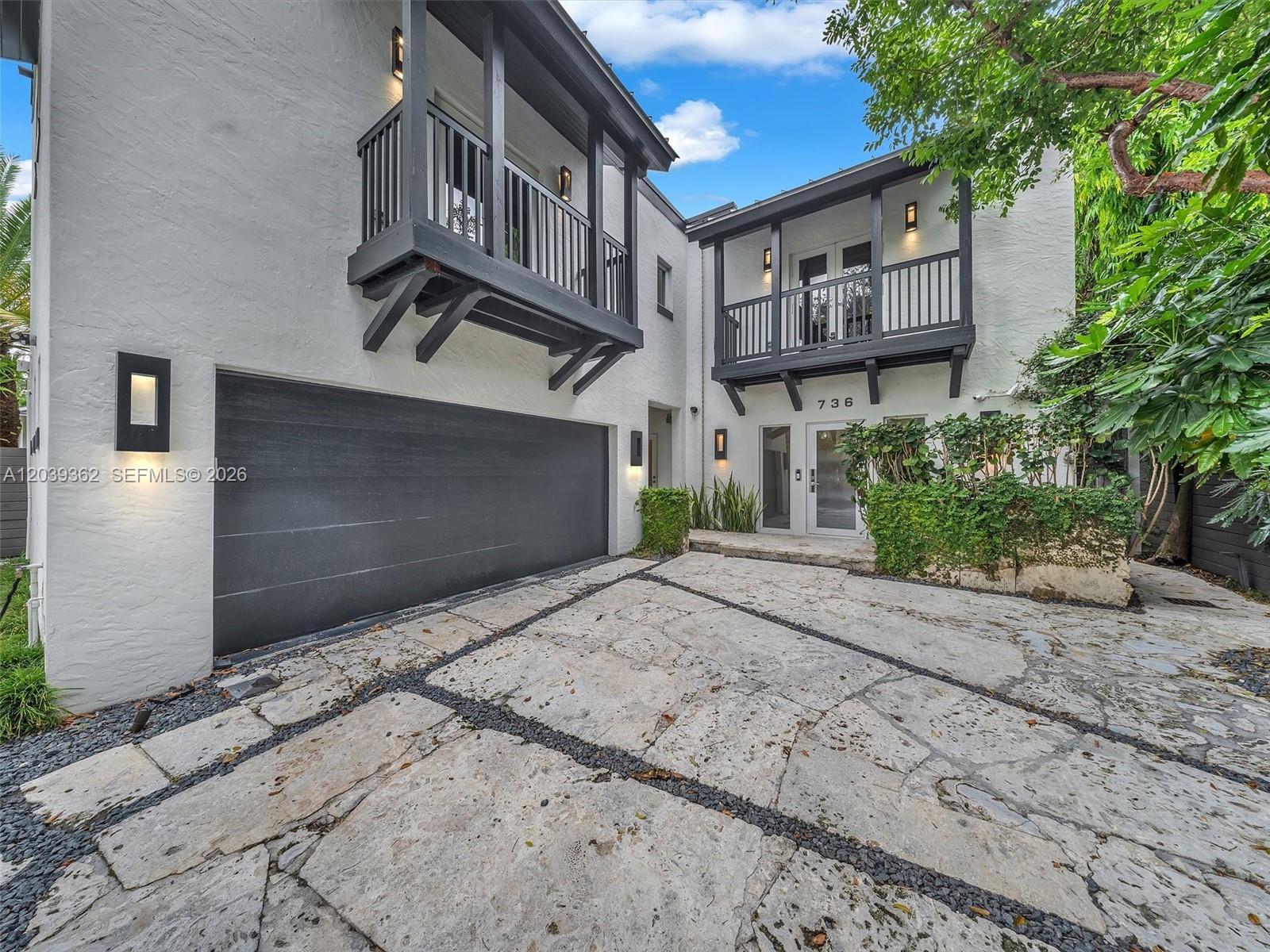 Image 2: Driveway