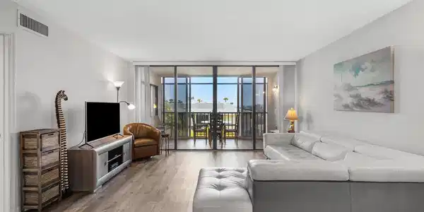 2400 S Ocean