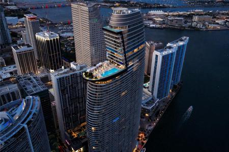300 Biscayne Boulevard Way