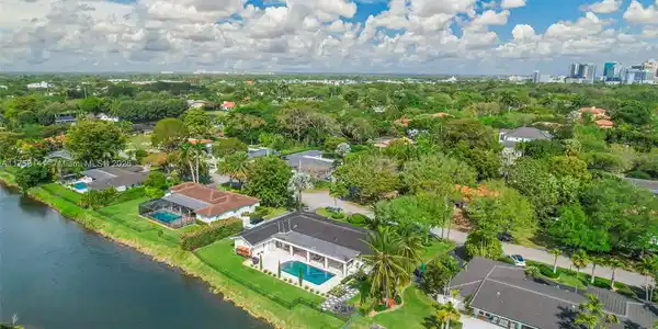 7380 SW 109th Ter