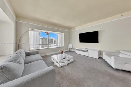 1435 Brickell Ave