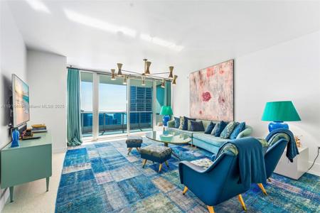 200 Biscayne Boulevard Way