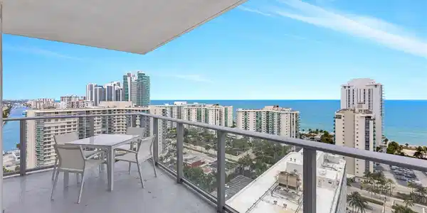 4010 S Ocean Dr
