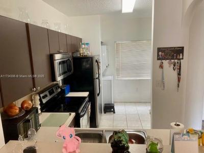 2334 SE 23rd Ter