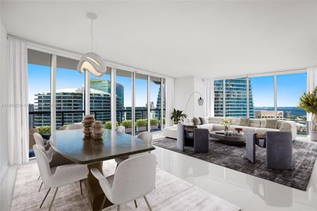 465 Brickell Ave