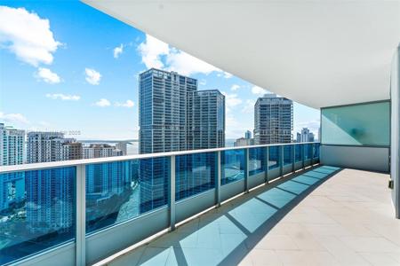 200 Biscayne Boulevard Way