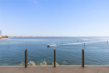 5 Grove Isle Dr