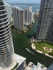 200 Biscayne Boulevard Way