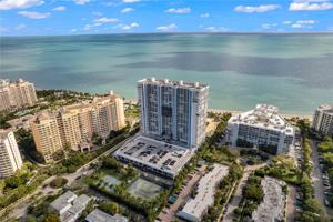 881 Ocean Dr Unit 10D