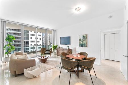 1331 Brickell Bay Dr