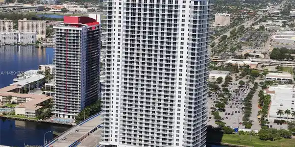 4010 S Ocean Dr