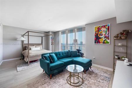 50 Biscayne Blvd
