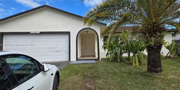 25921 SW 130th Ave