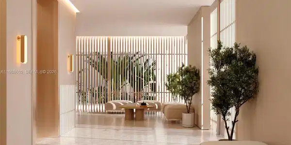 Image 4: Sophisticated Organic Interiors